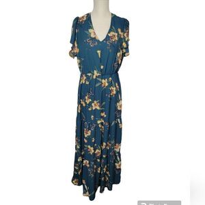 Charming Charlie floral maxi dress sz M NWT